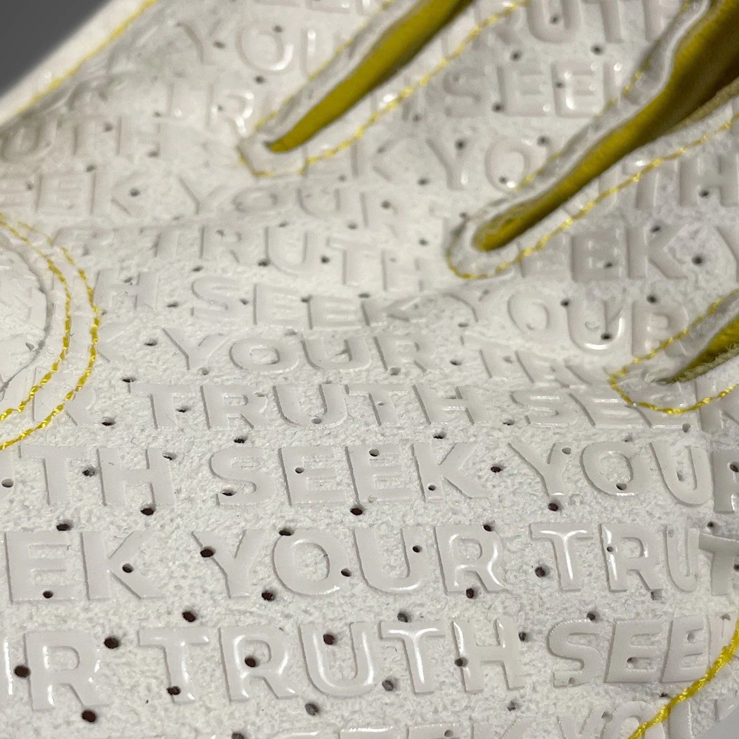 -273 AYRTON SENNA YELLOW